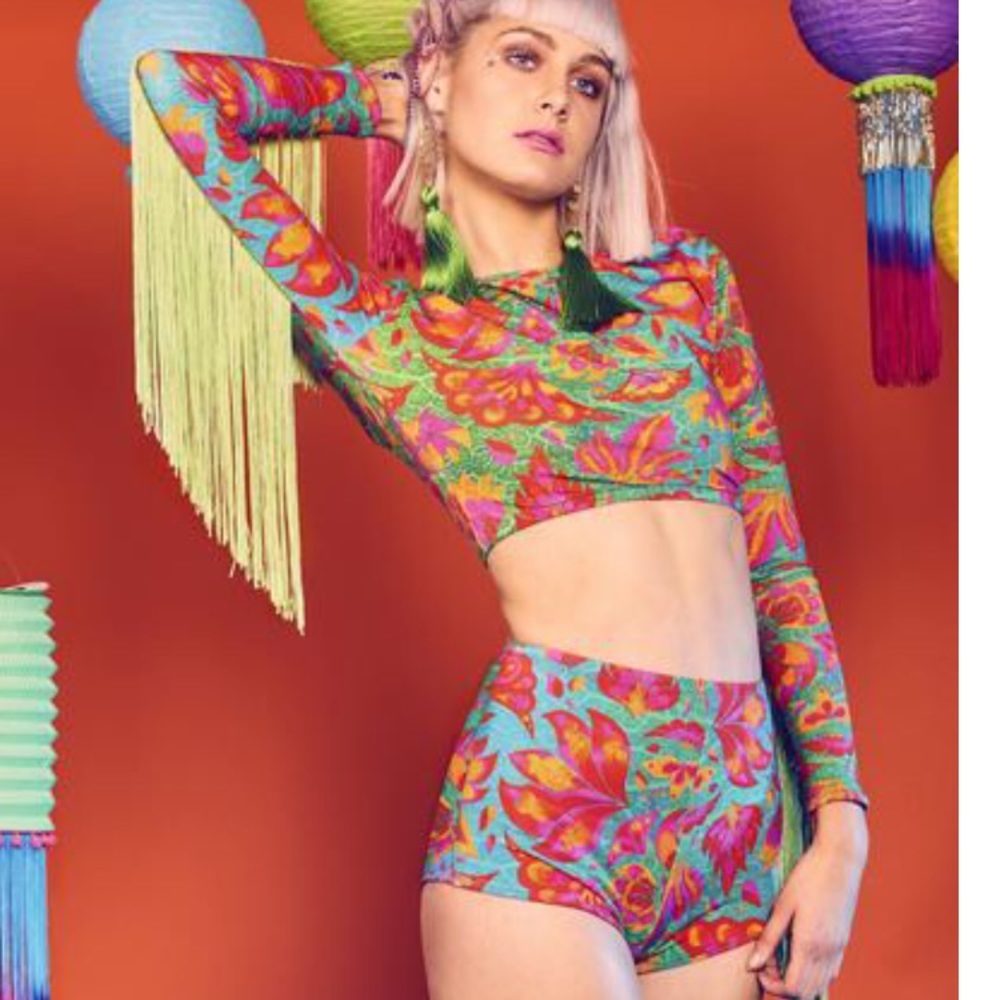 Matching LOM set! Extremely RARE and perfect 💛